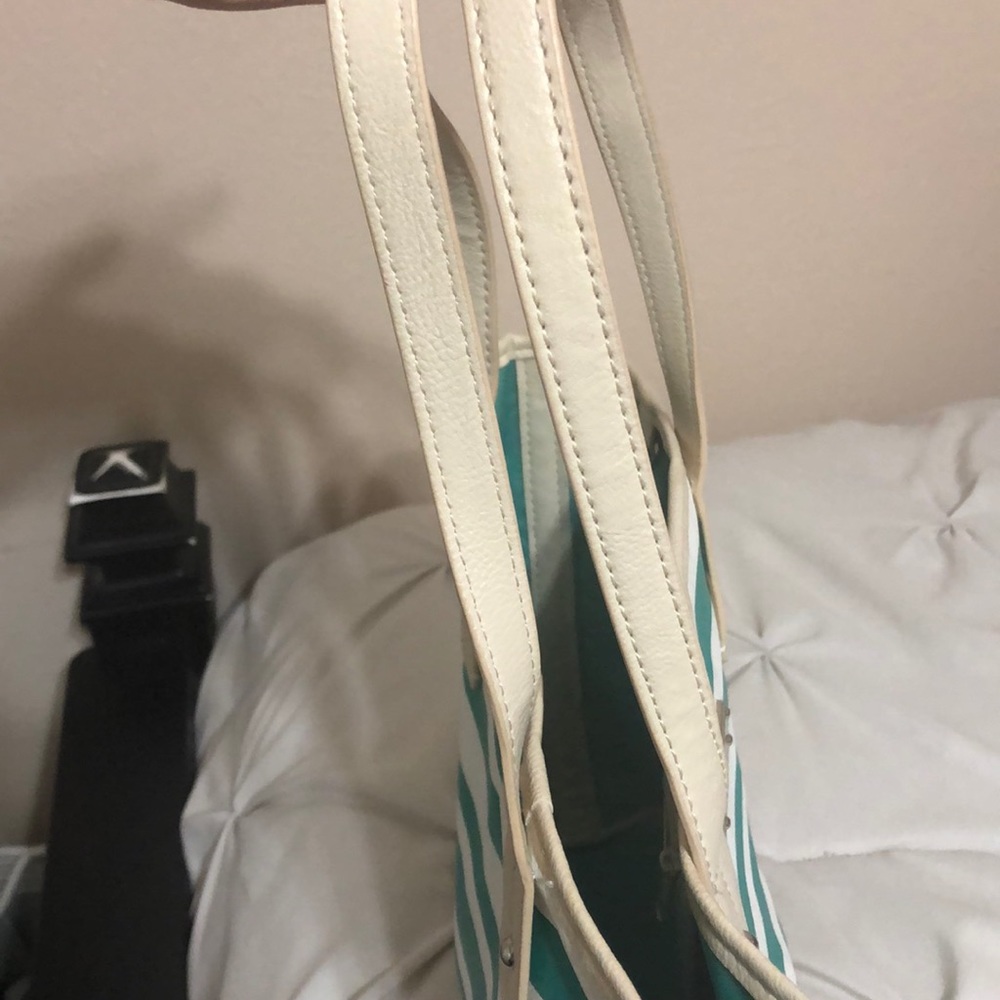 Purse - Picture 5 of 6